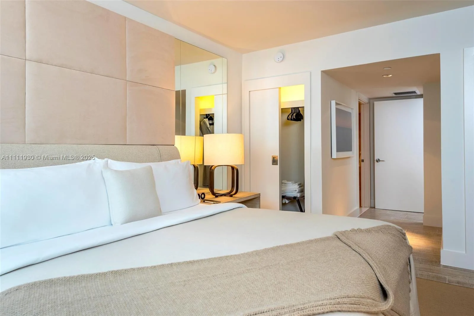 102 24th St # 1106, Miami Beach, FL 33139 photo 5