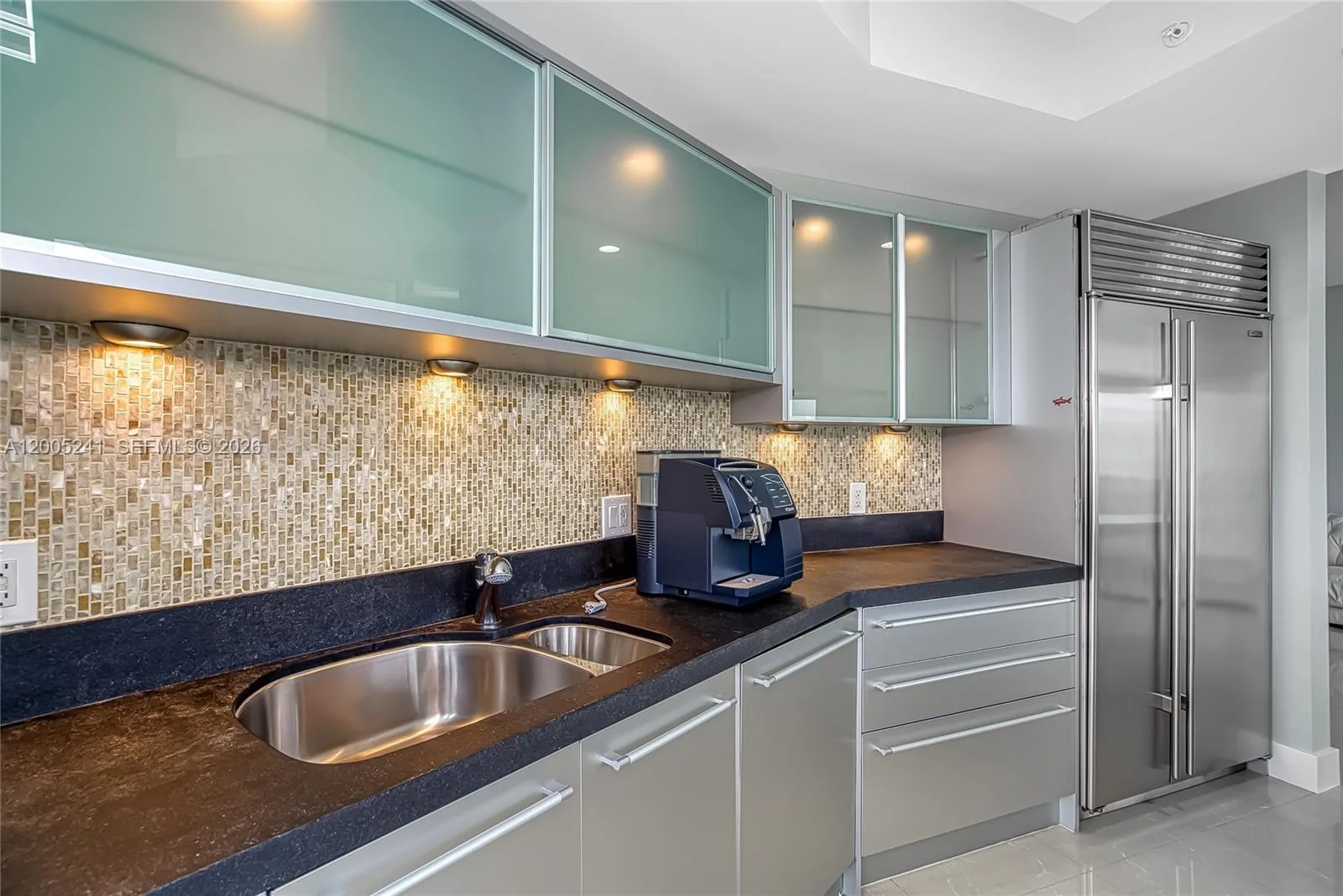 18201 Collins Ave # 1701, Sunny Isles Beach, FL 33160 photo 11