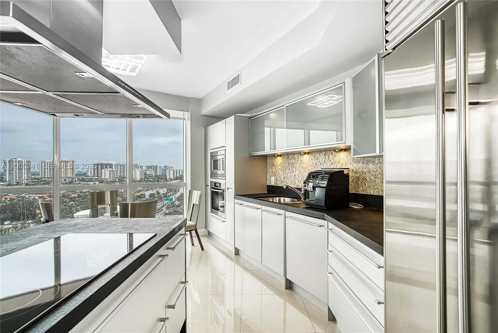 18201 Collins Ave # 1701, Sunny Isles Beach, FL 33160 photo 7