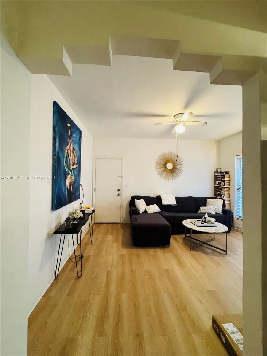 550 15t Street # 203, Miami Beach, FL 33139 photo 5