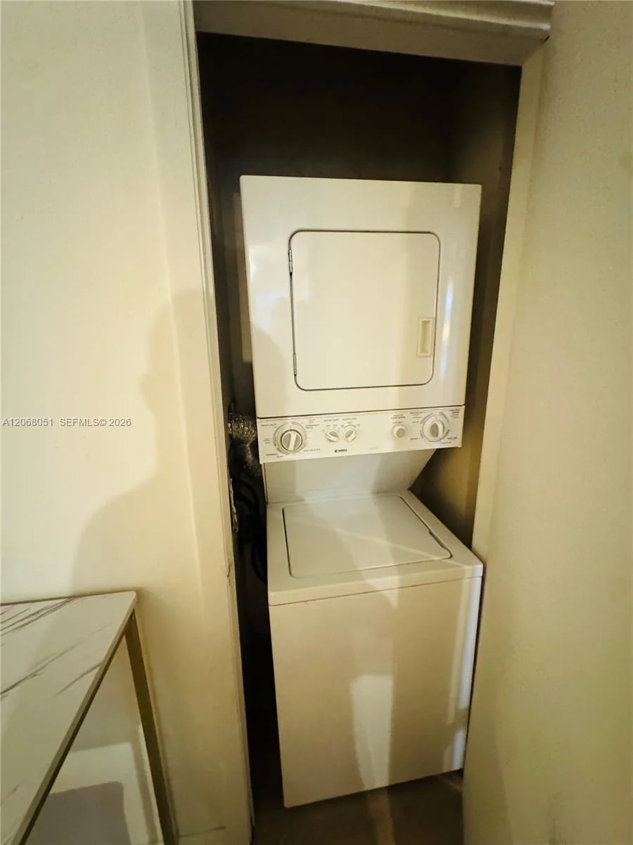 550 15t Street # 203, Miami Beach, FL 33139 photo 9
