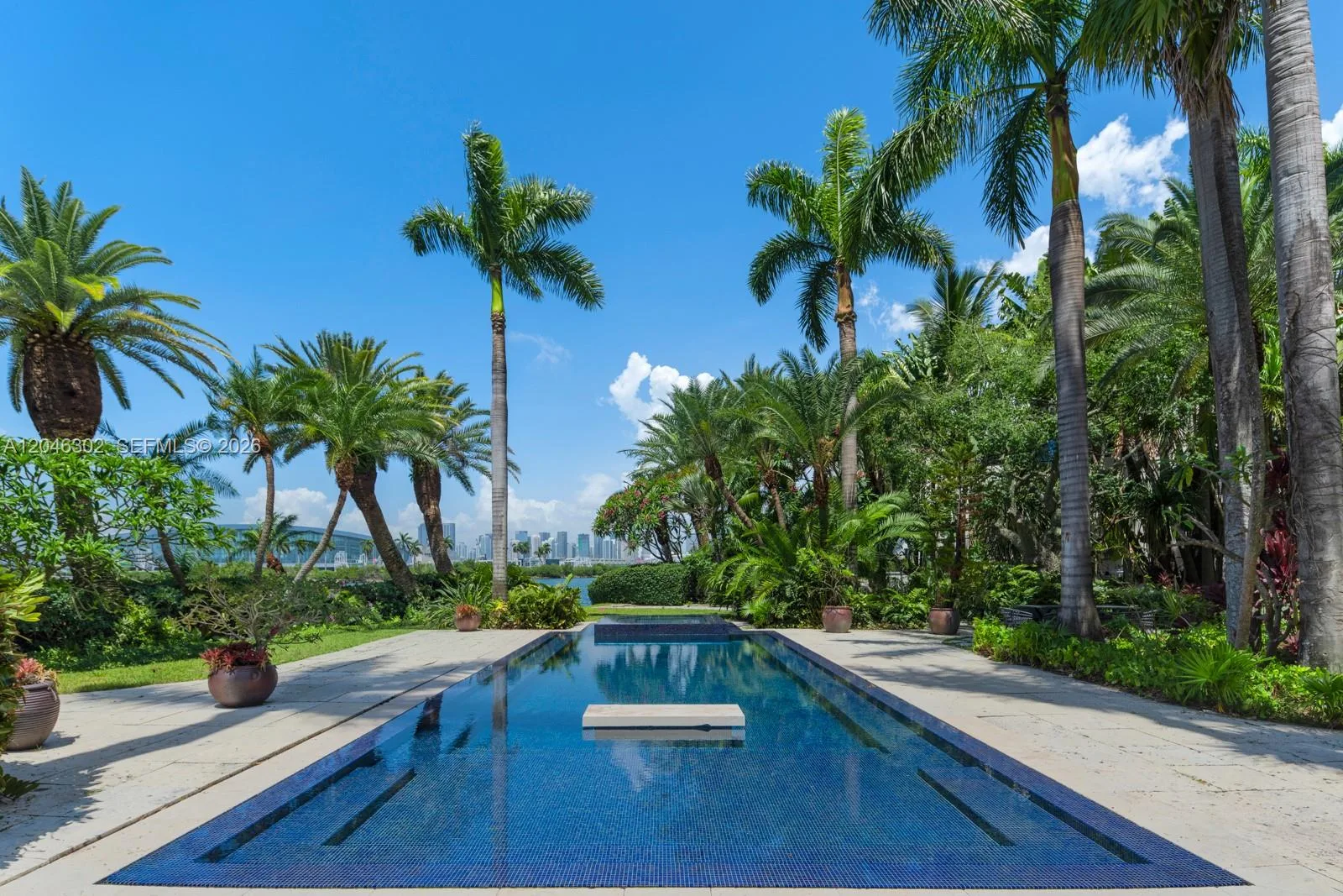 16 Palm Ave, Miami Beach, FL 33139