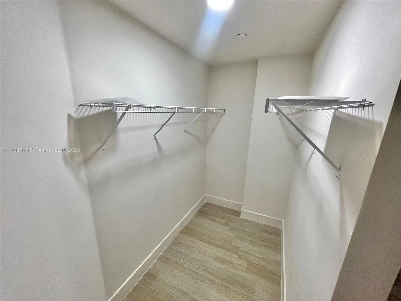 Bay Pointe Apartments – photo 20