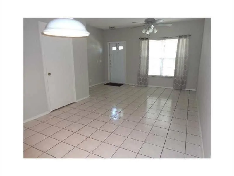 51 Whitehead Circle # 51, Weston, FL 33326 photo 3