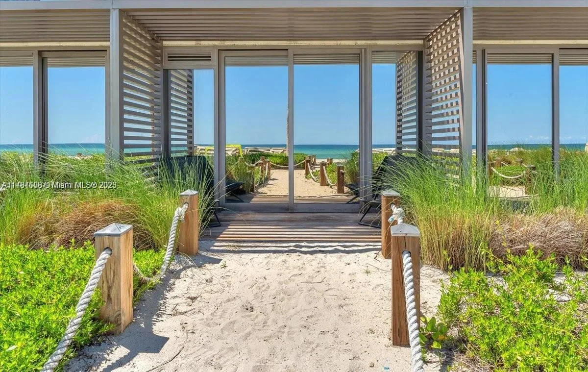 18975 Collins Ave # Cabana # 8, Sunny Isles Beach, FL 33160 photo 5