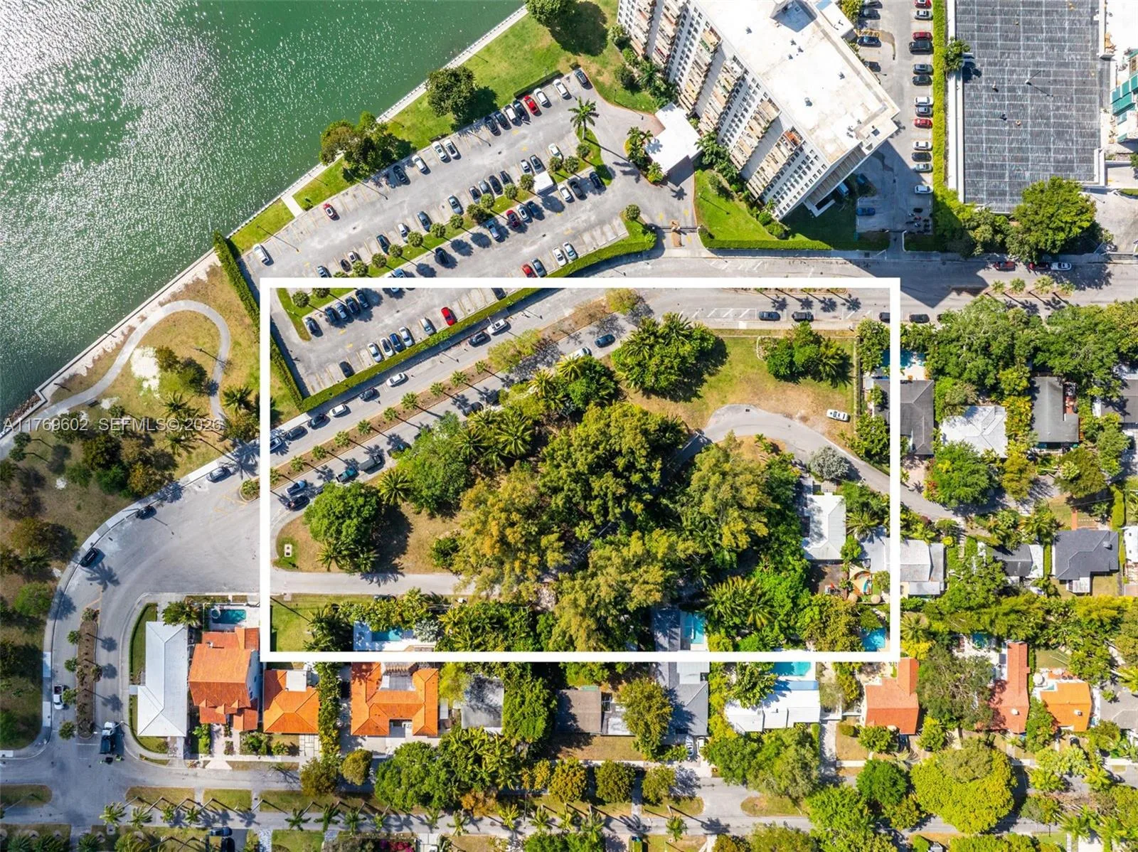 890 NE 70th St, Miami, FL 33138 photo 9