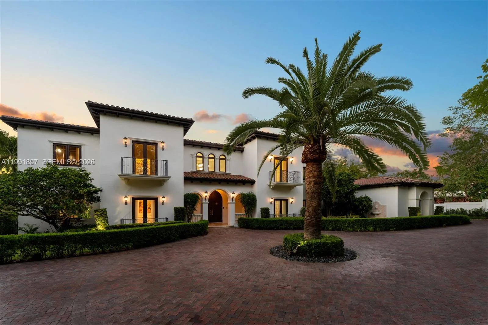 12575 Pine Needle Ln, Pinecrest, FL 33156