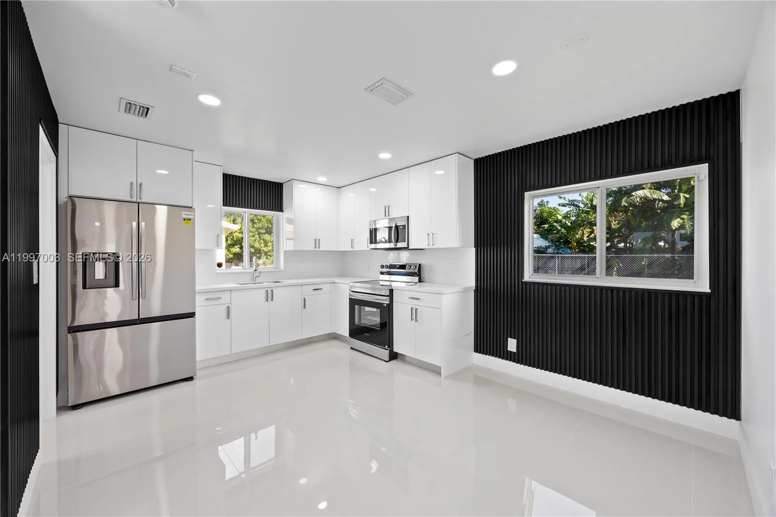22503 SW 113th Pl, Miami, FL 33170 photo 3