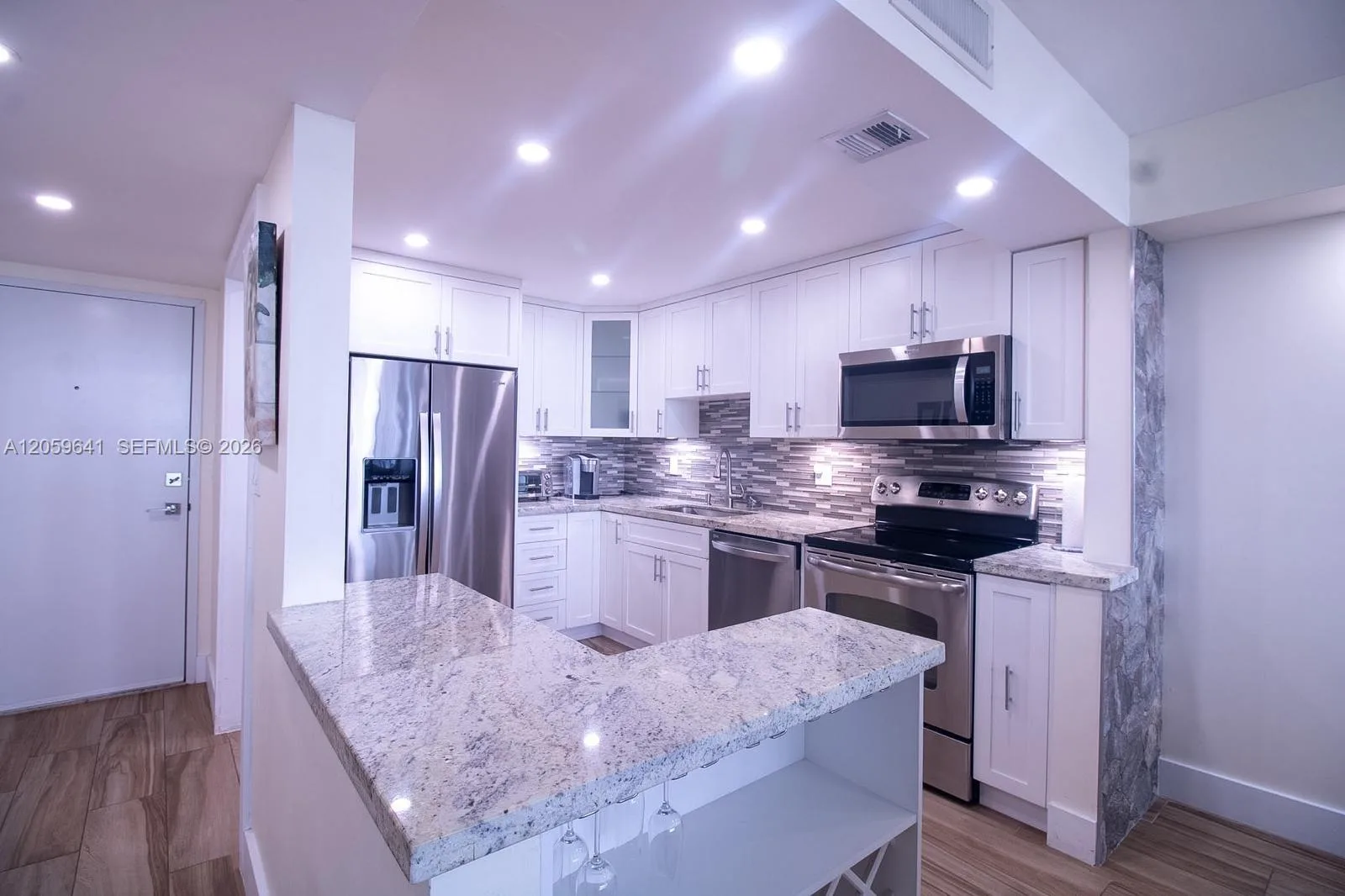 2301 S Ocean Dr # 1104, Hollywood, FL 33019 photo 3