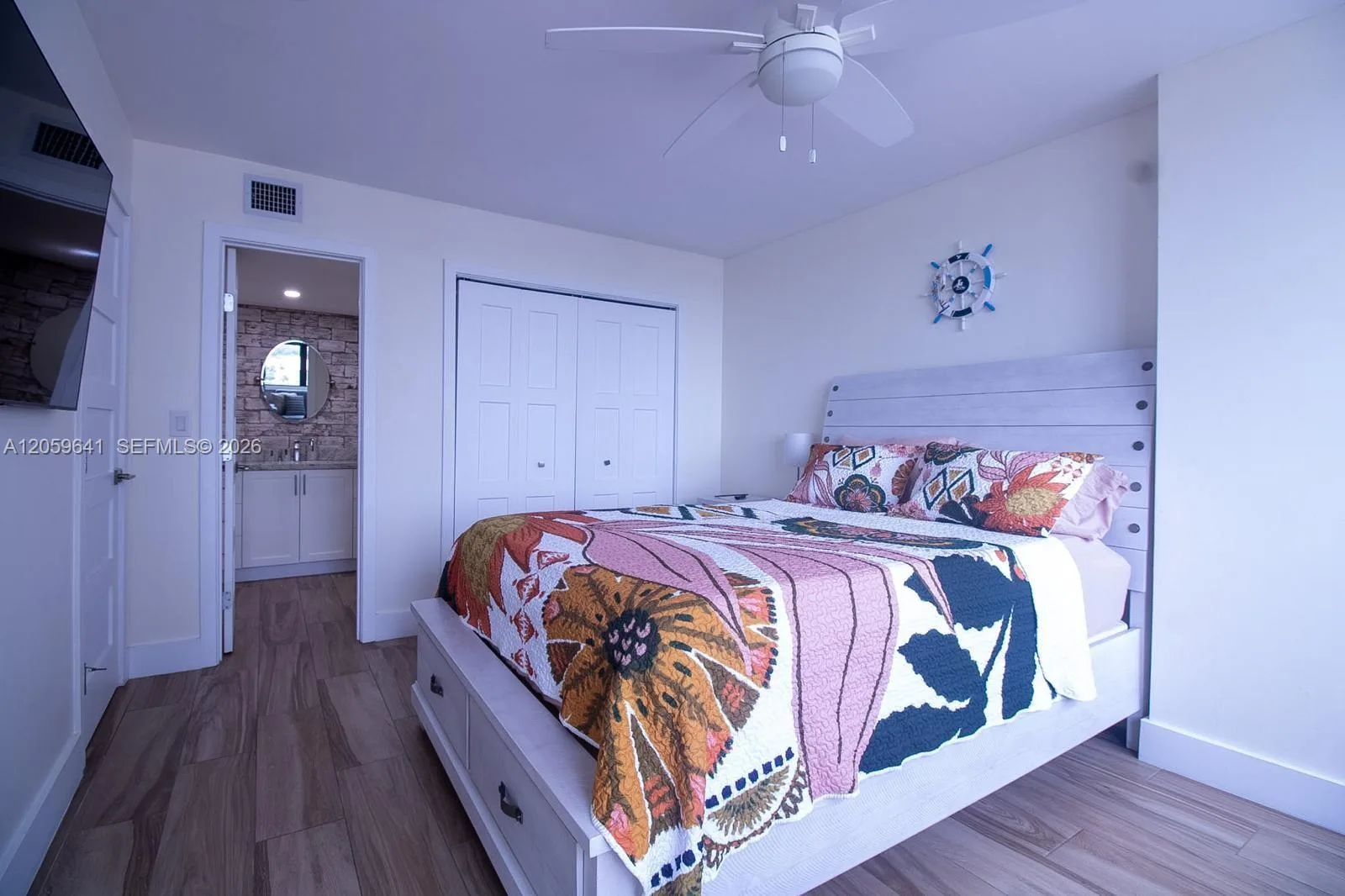 2301 S Ocean Dr # 1104, Hollywood, FL 33019 photo 9