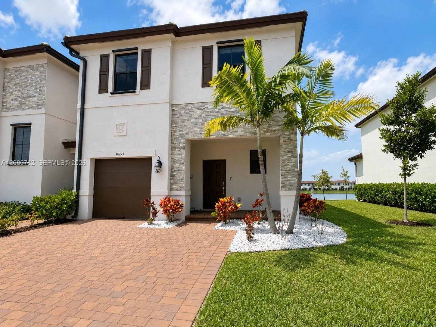 10153 SW 231st Ln, Miami, FL 33190
