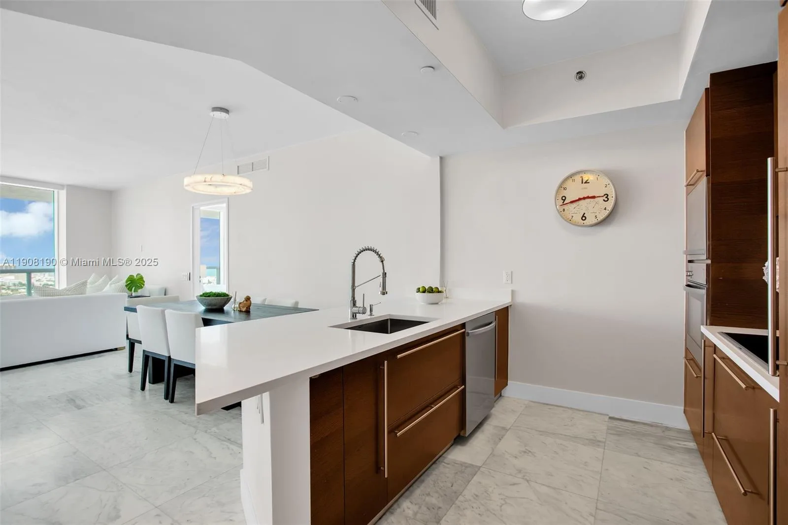 450 Alton Rd # 2110, Miami Beach, FL 33139 photo 10