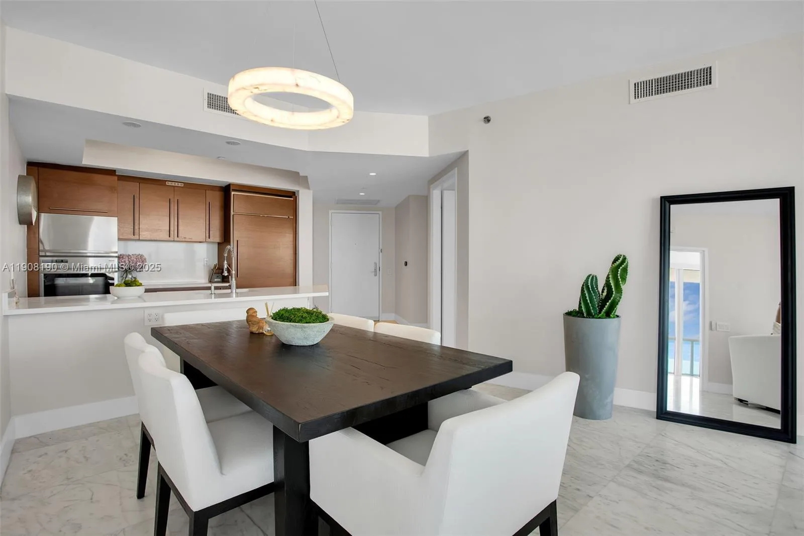 450 Alton Rd # 2110, Miami Beach, FL 33139 photo 4