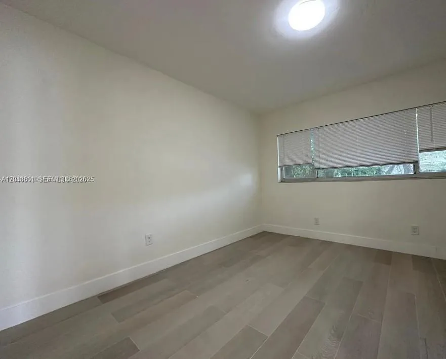 1514 SW 6th St # 4, Miami, FL 33135 photo 4