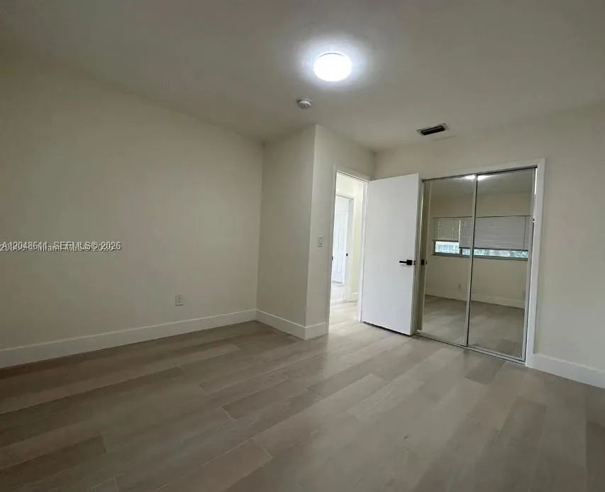 1514 SW 6th St # 4, Miami, FL 33135 photo 5