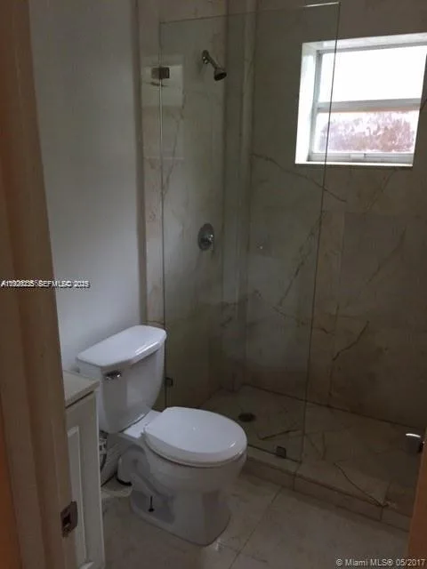 842 Meridian Ave # 1B, Miami Beach, FL 33139 photo 6
