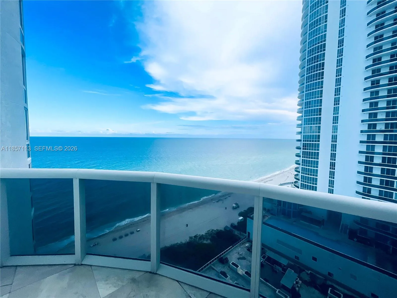 16001 Collins Ave # 1402, Sunny Isles Beach, FL 33160