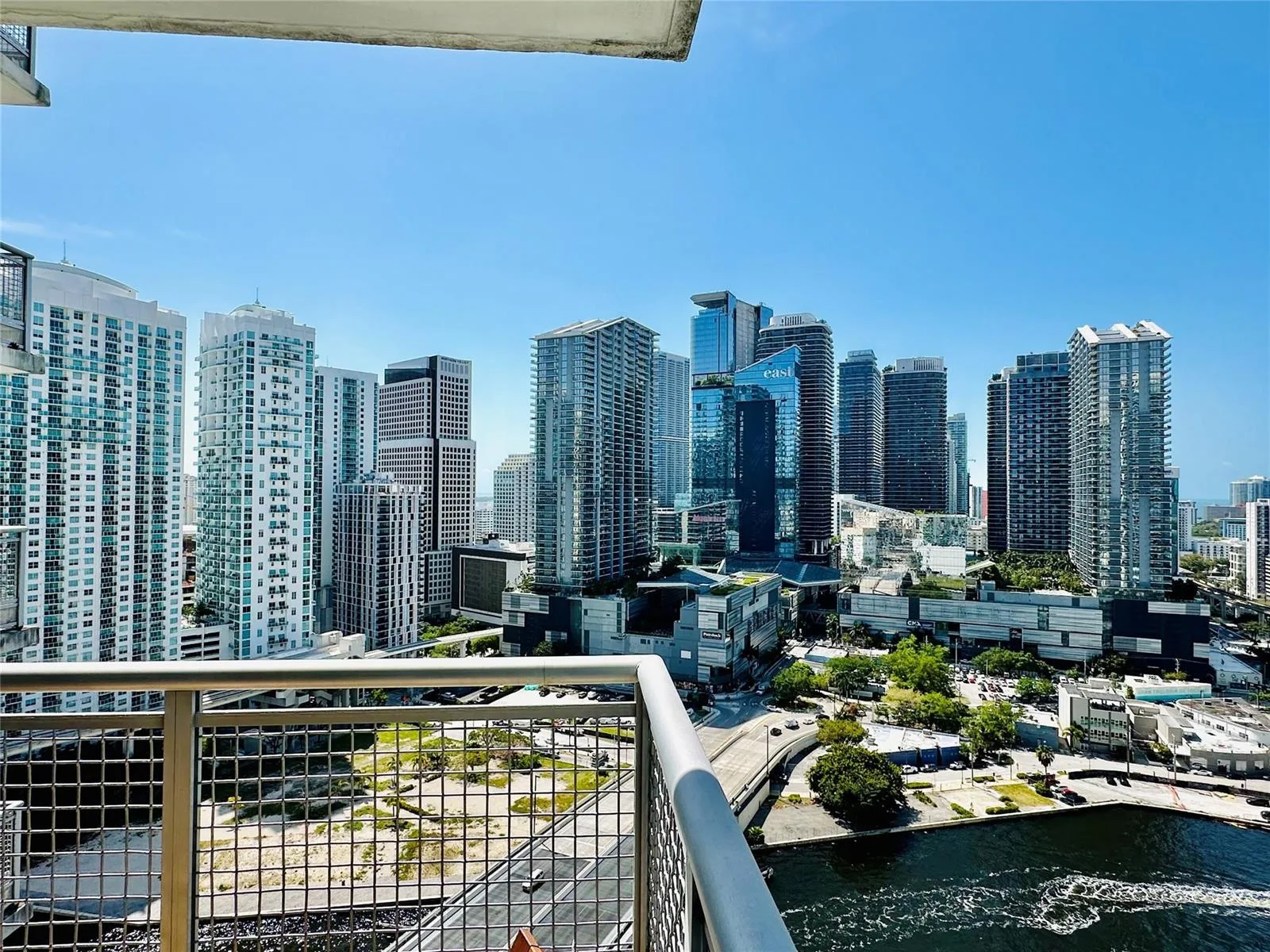 350 S Miami Avenue # 2708, Miami, FL 33130 photo 4