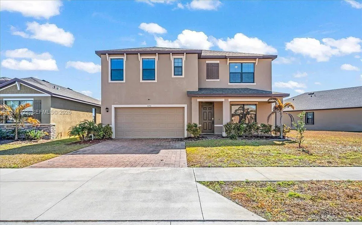 870 SE Remington Green Dr, Palm Bay, FL 32909