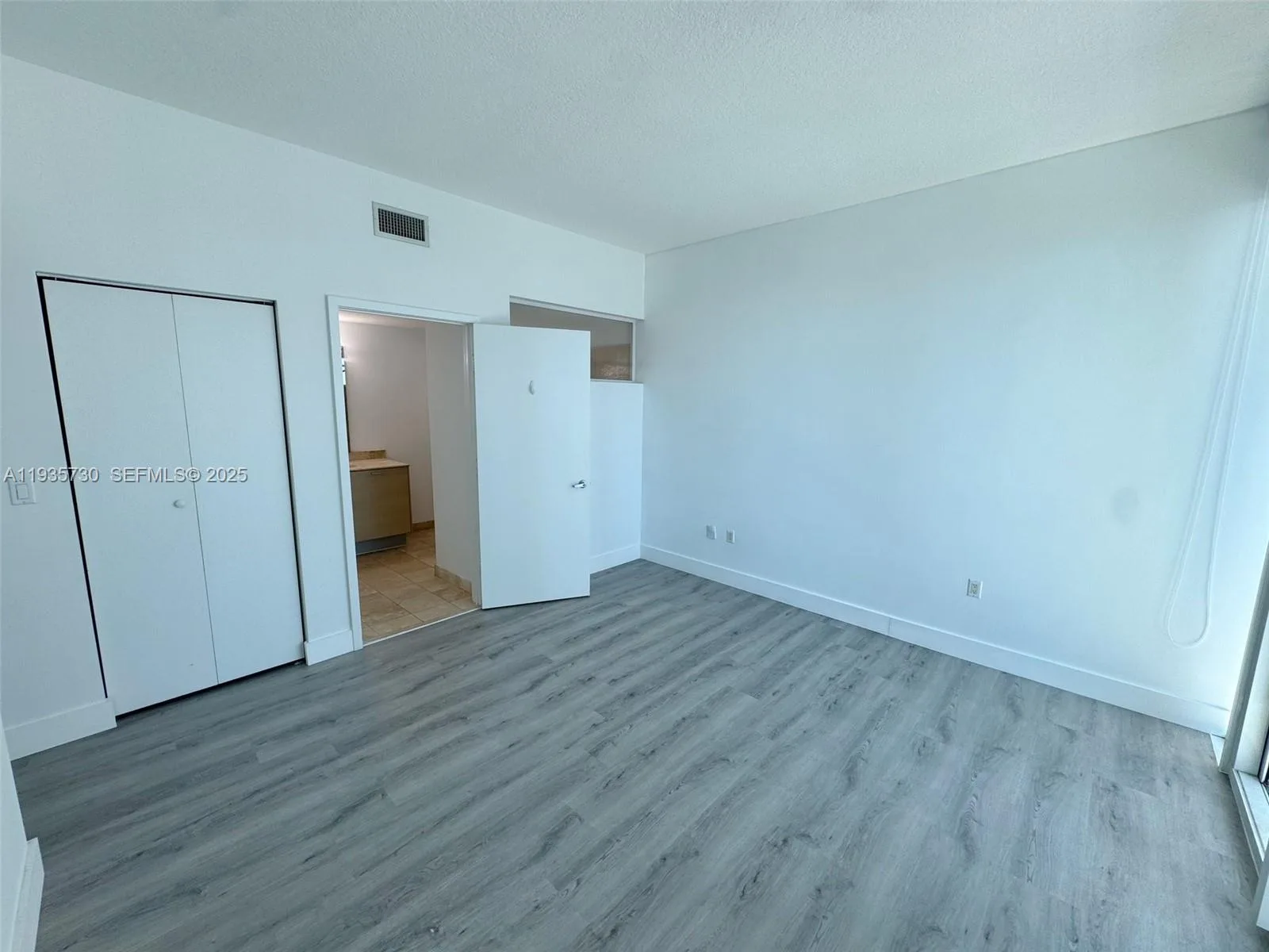 350 NE 24th St # 1001, Miami, FL 33137 photo 6