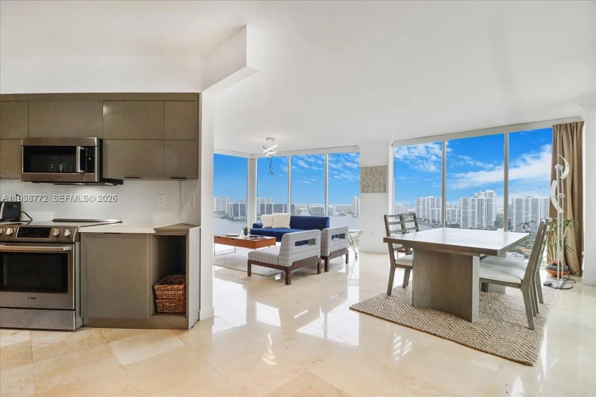 18671 Collins Ave # 2404, Sunny Isles Beach, FL 33160 photo 12