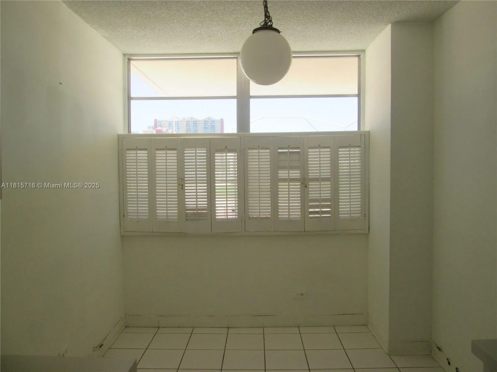 250 174th St # 218, Sunny Isles Beach, FL 33160 photo 8