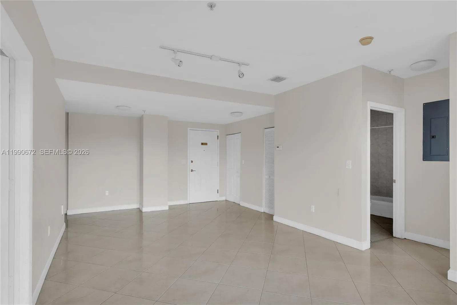 2280 SW 32nd Ave # 505, Miami, FL 33145 photo 10