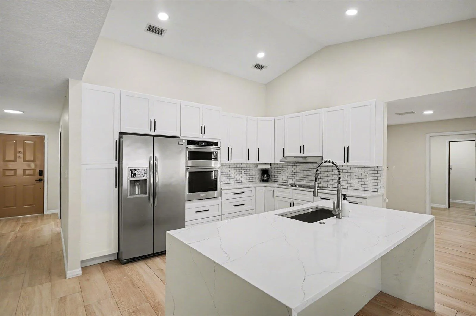 2555 Kumquat Street NE, Palm Bay, FL 32905 photo 4