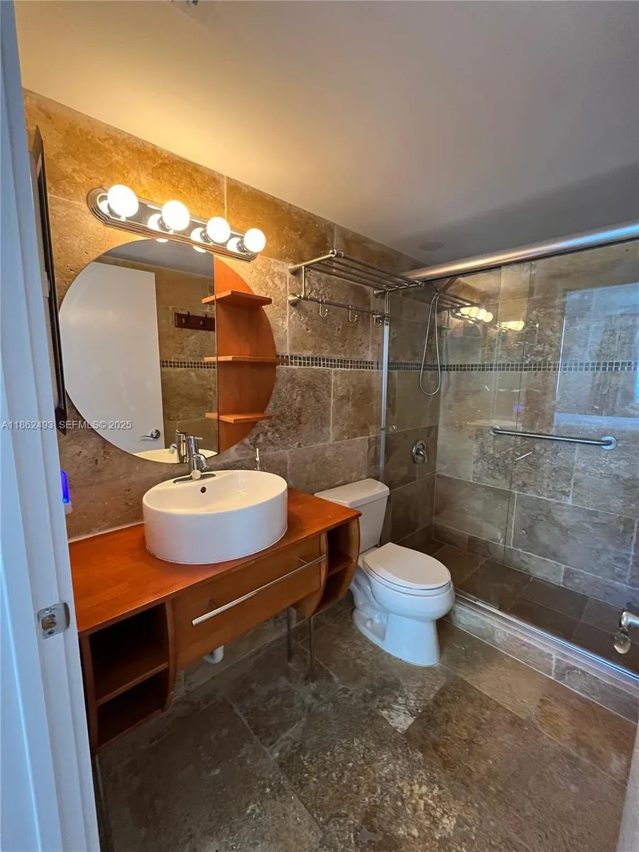 770 Claughton Island Dr # 1814, Miami, FL 33131 photo 7