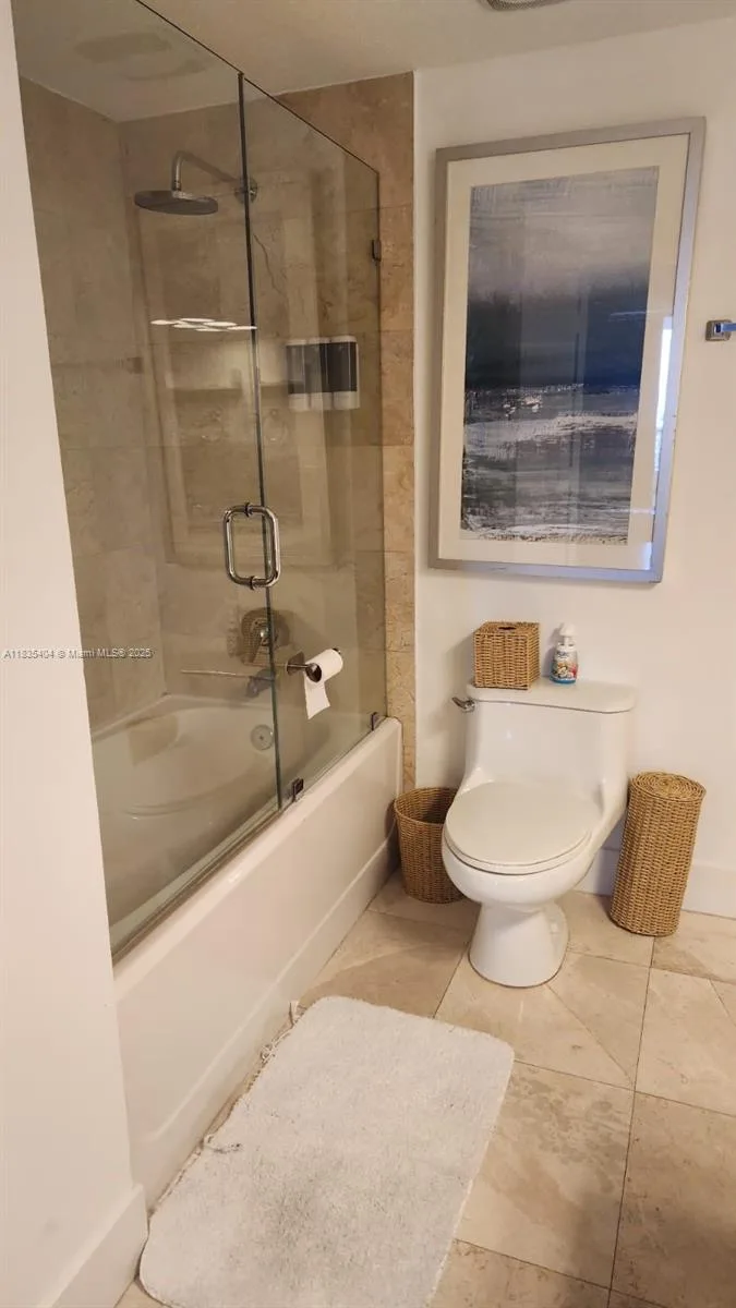 170 SE 14th St # 2405, Miami, FL 33131 photo 3