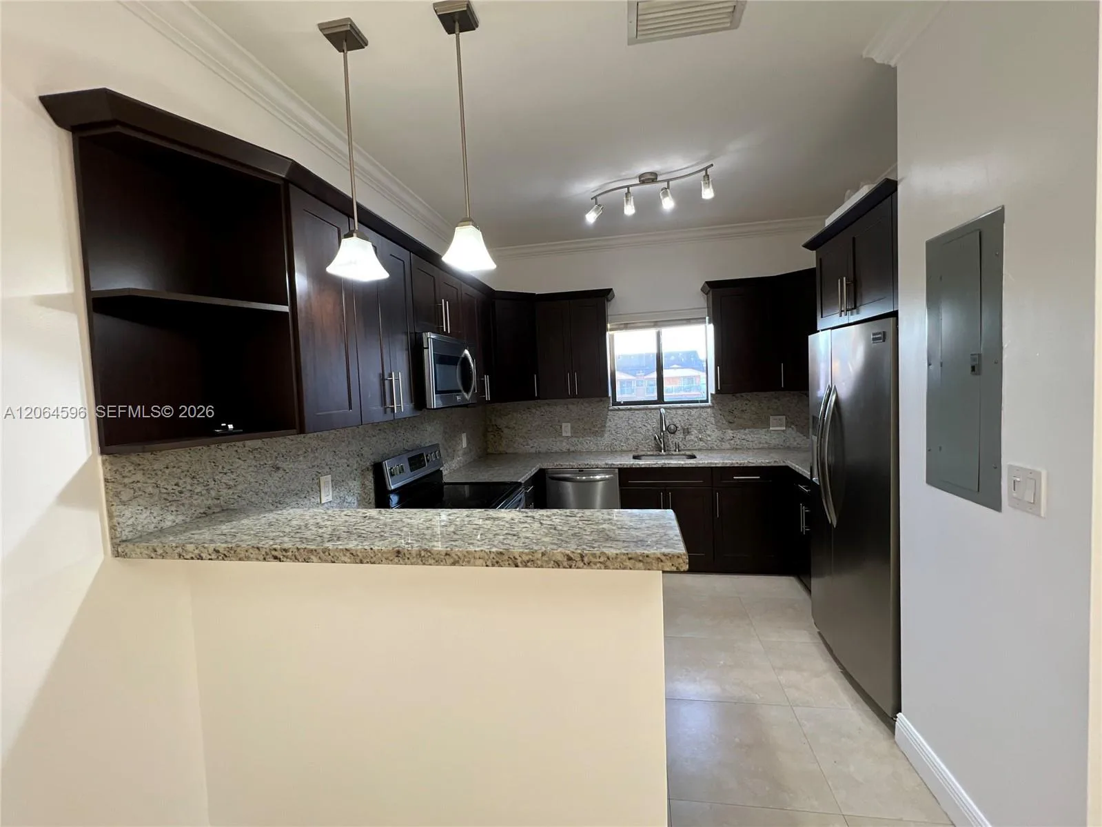 2268 SW 8th St # 5, Miami, FL 33135 photo 6
