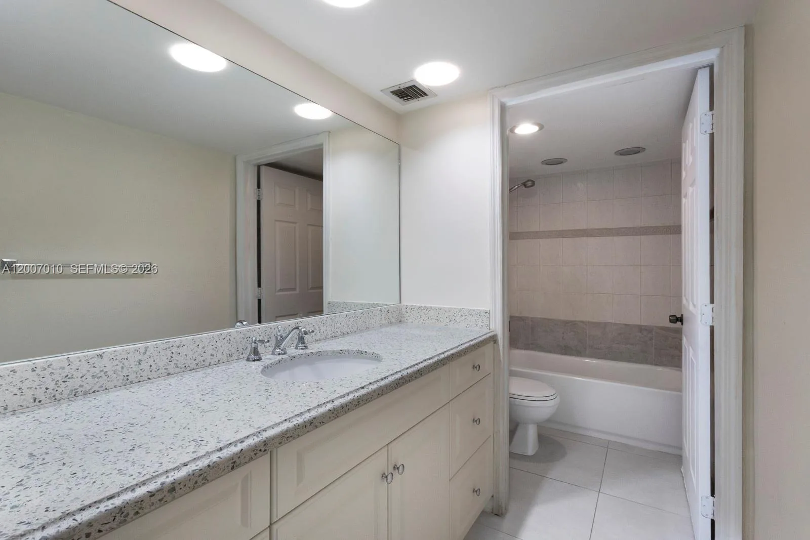 10855 SW 112th Ave # 211, Miami, FL 33176 — zdjęcie 5