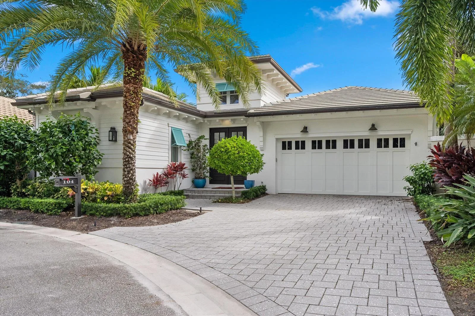 104 Lanitee Circle, Jupiter, FL 33458