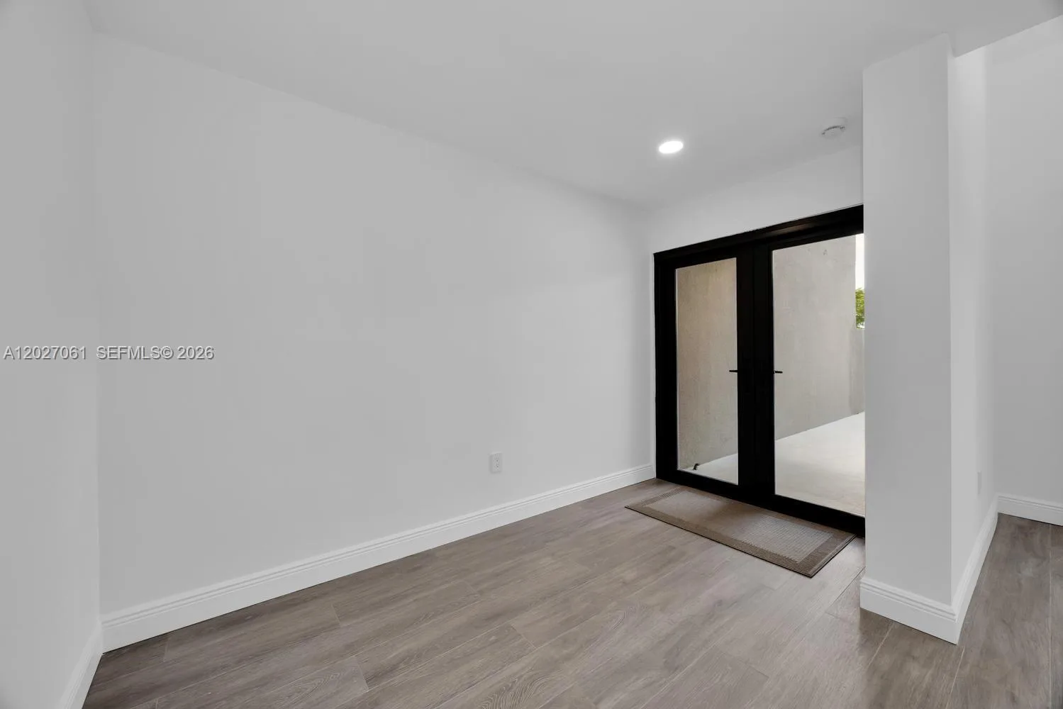 6661 SW 72nd St # 35, South Miami, FL 33143 photo 3