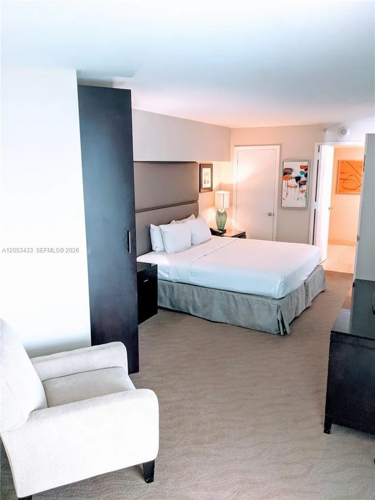 2670 E Sunrise Blvd # 523, Fort Lauderdale, FL 33304 photo 2