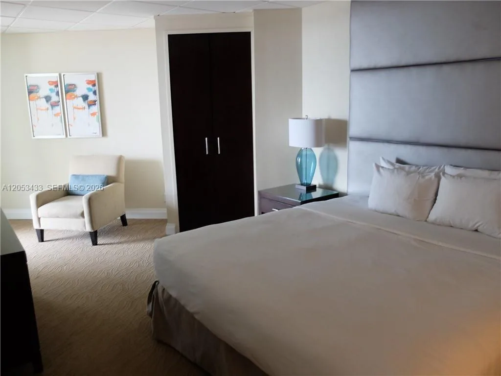 2670 E Sunrise Blvd # 523, Fort Lauderdale, FL 33304 photo 3