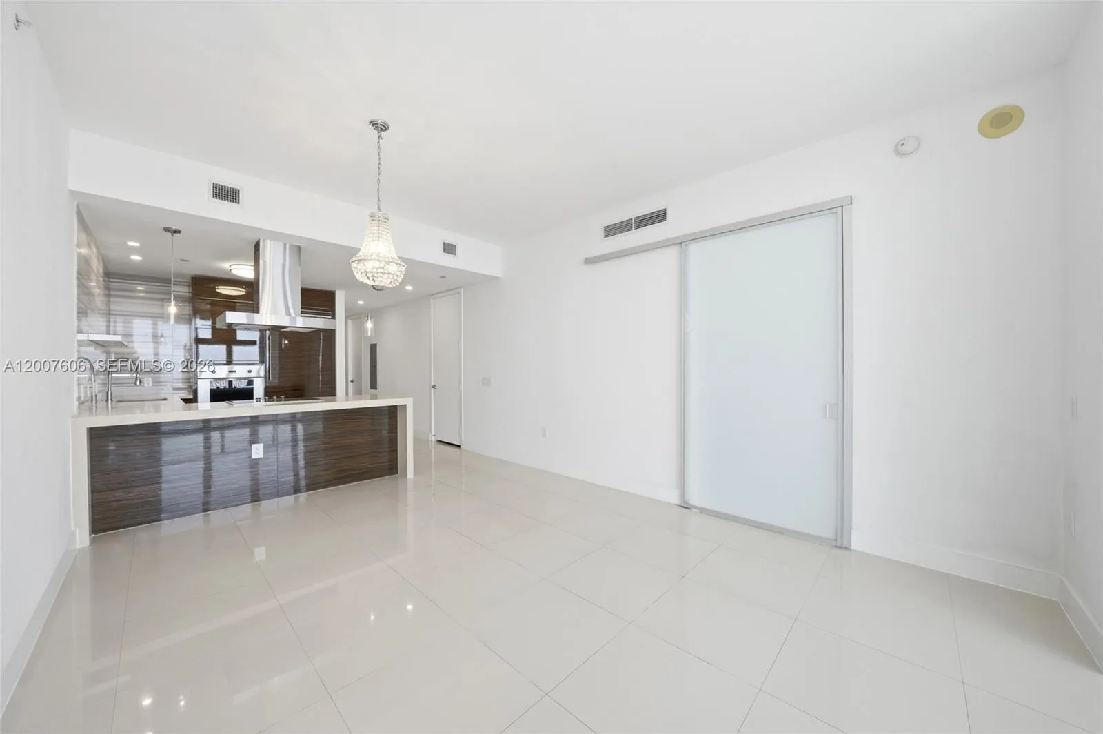1100 Biscayne Blvd # 4402, Miami, FL 33132 photo 10