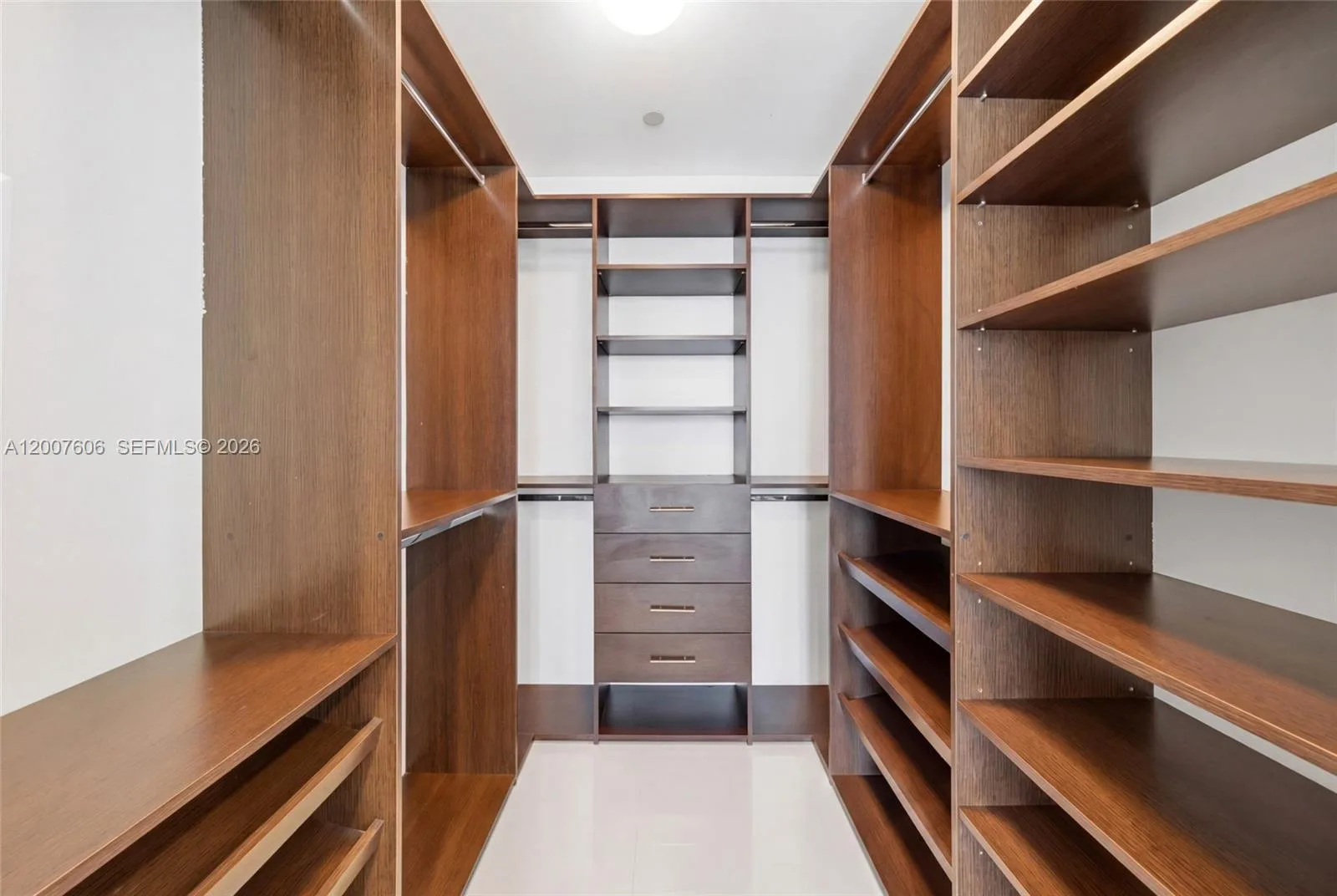 1100 Biscayne Blvd # 4402, Miami, FL 33132 photo 13