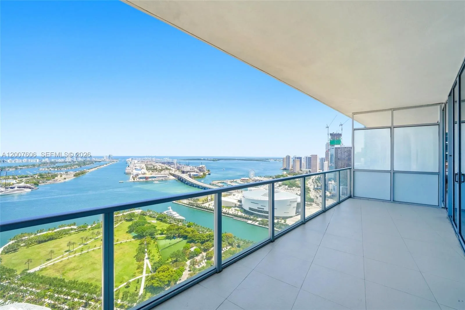 1100 Biscayne Blvd # 4402, Miami, FL 33132 photo 2