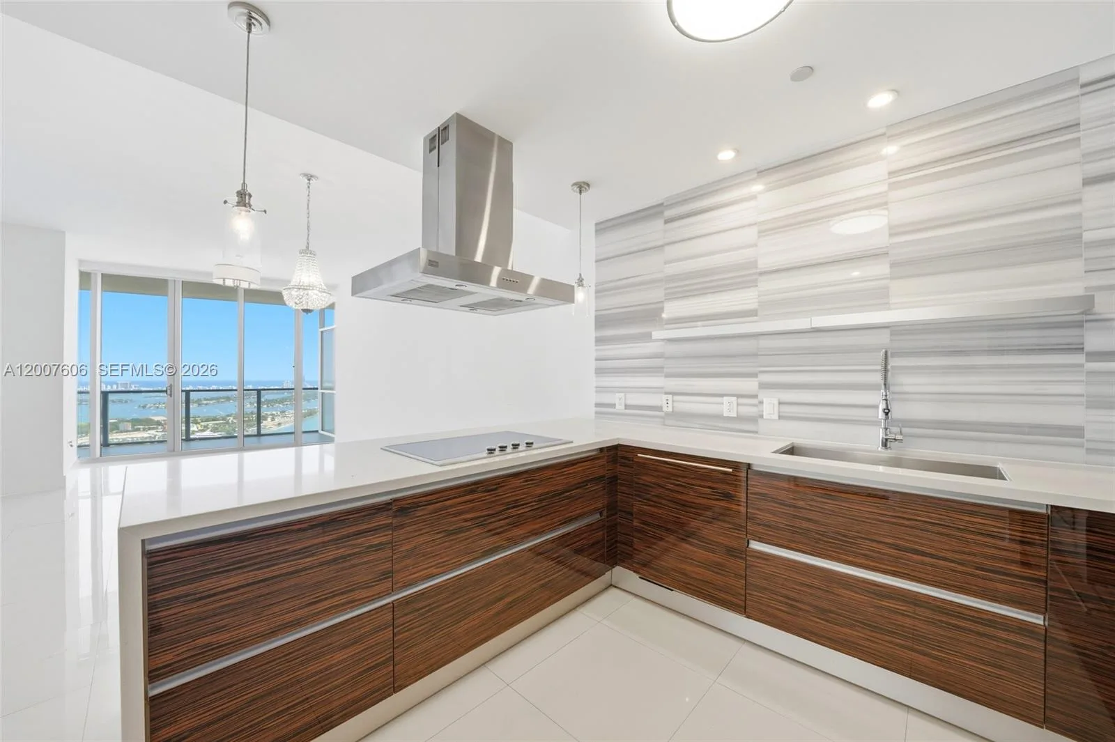 1100 Biscayne Blvd # 4402, Miami, FL 33132 photo 6