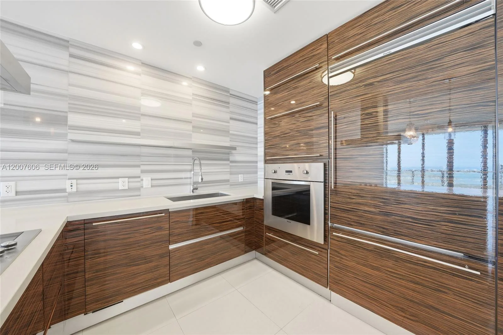 1100 Biscayne Blvd # 4402, Miami, FL 33132 photo 7