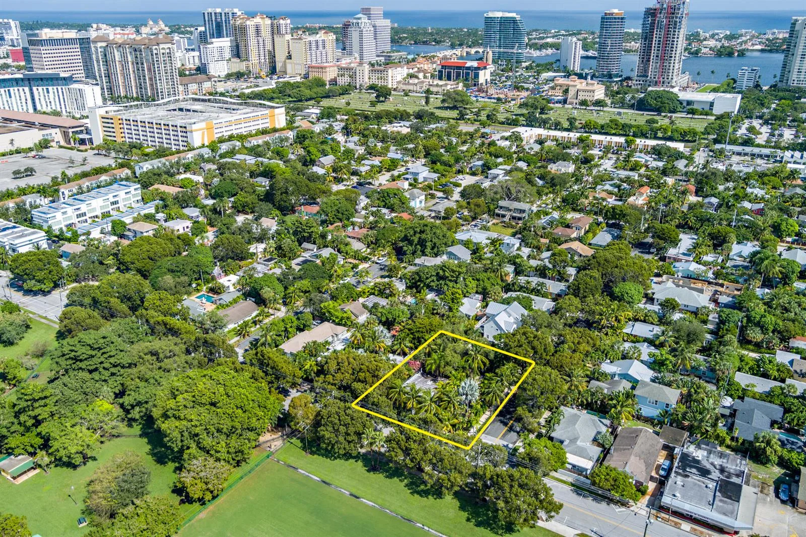 1412 Lake Avenue, West Palm Beach, FL 33401 photo 3