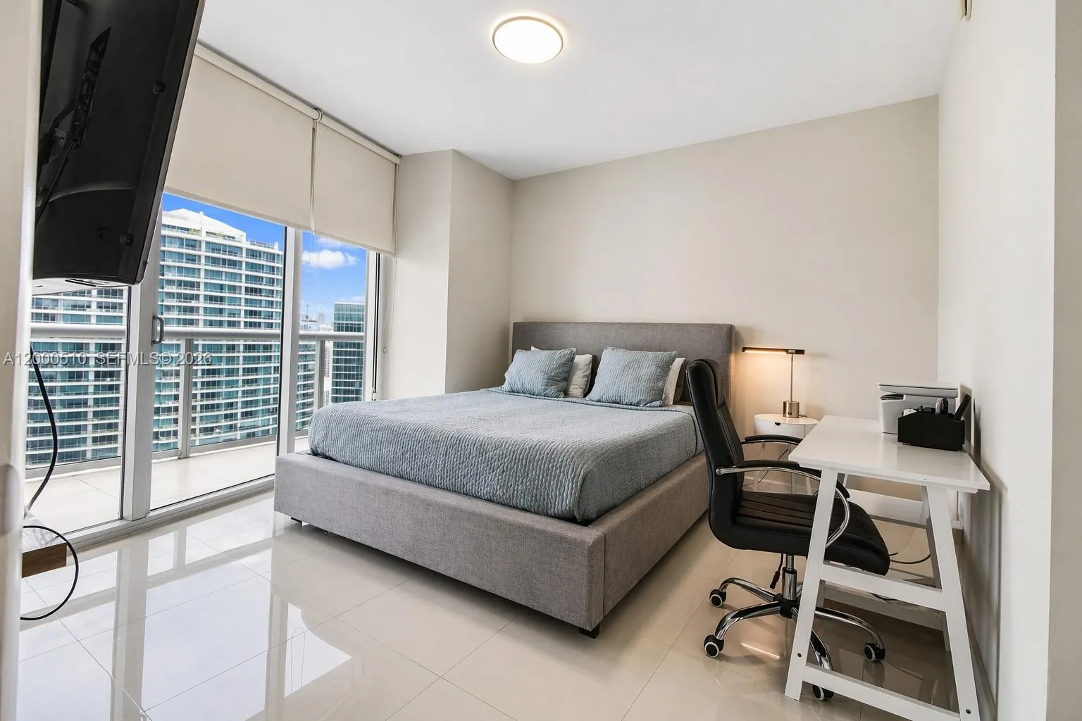 465 Brickell Ave # 4604, Miami, FL 33131 photo 12