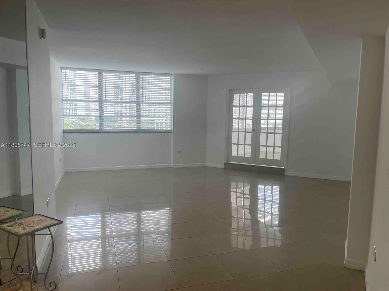 801 Brickell Bay Dr # 871, Miami, FL 33131 photo 10