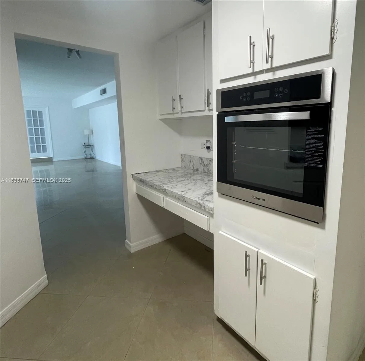 801 Brickell Bay Dr # 871, Miami, FL 33131 photo 6