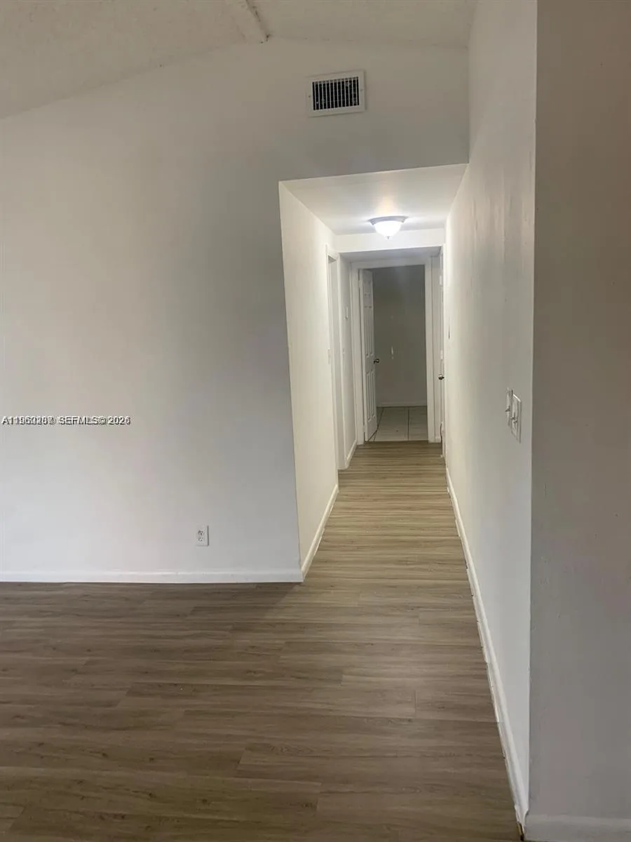 411 SW 22nd Ave, Fort Lauderdale, FL 33312 photo 4