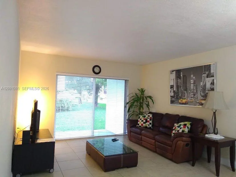 7530 SW 82nd St # G102, Miami, FL 33143
