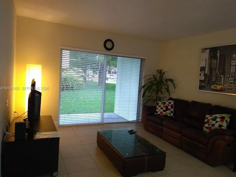 7530 SW 82nd St # G102, Miami, FL 33143 photo 3