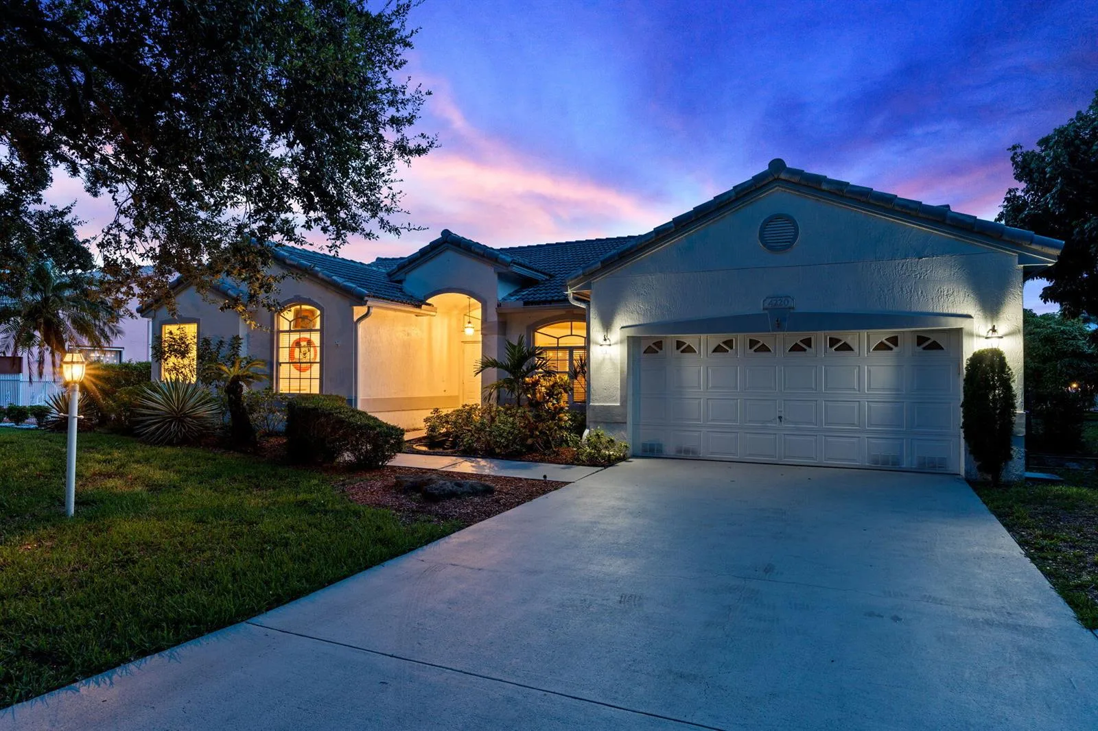 4220 NW 90TH Terrace, Coral Springs, FL 33065 photo 4