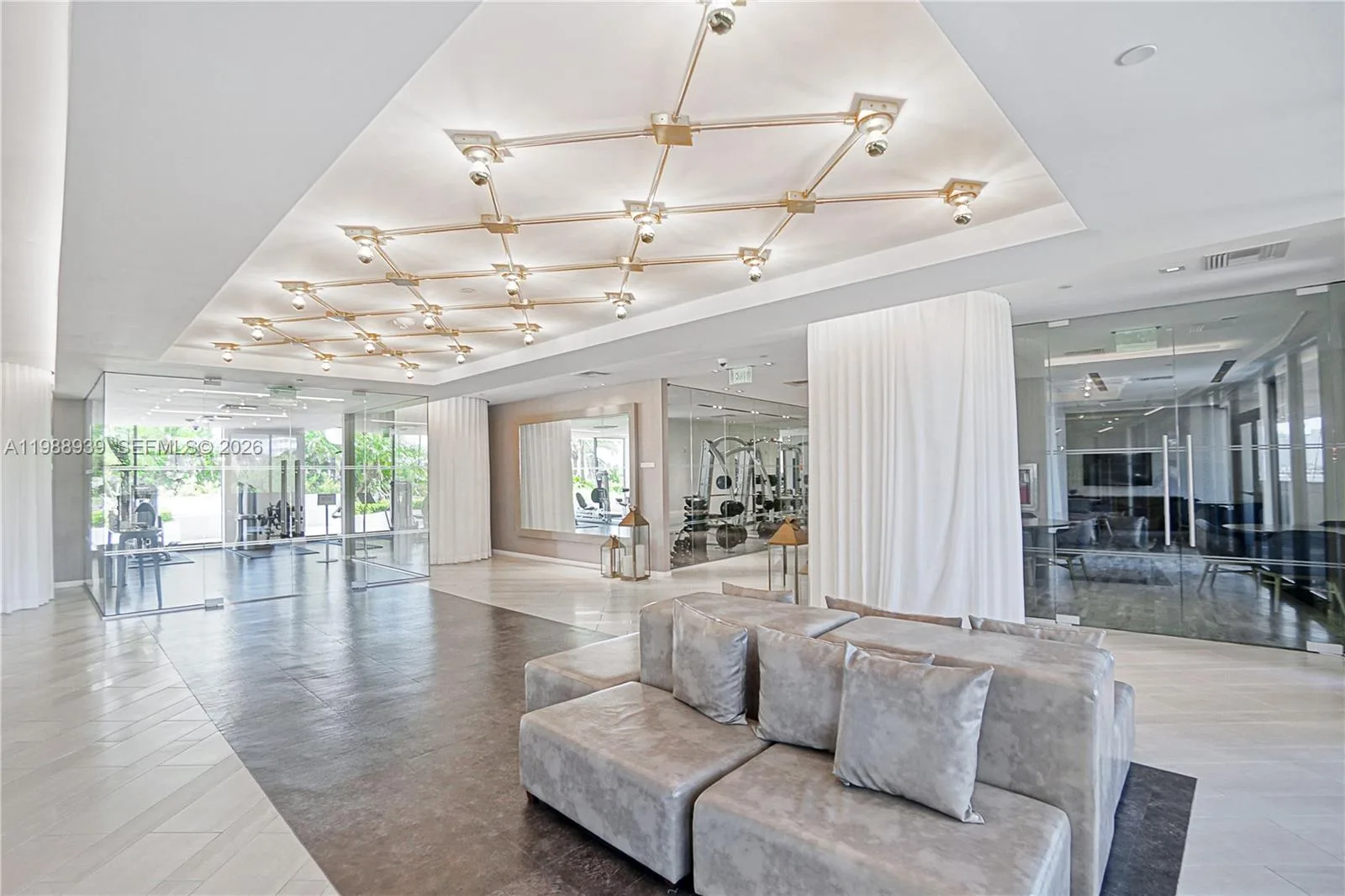 9 Island Ave # 2410, Miami Beach, FL 33139 photo 3